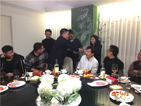 歲末狂歡！2018 IDAC彥翔設(shè)計(jì)迎新答謝年會(huì)  